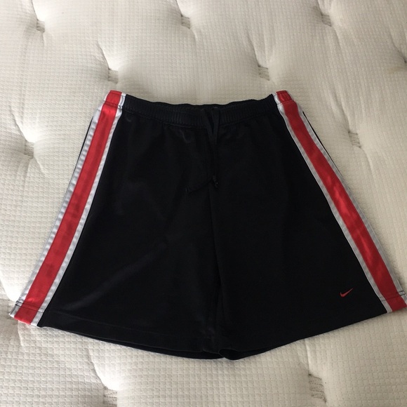 Boys Nike Vintage Basketball shorts size M - Picture 4 of 5